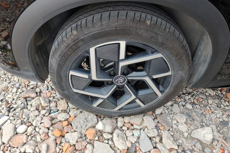 Used BYD Yuan PLUS 2024 Honor Edition 510KM Beyond Model Right Rear Wheel Hub
