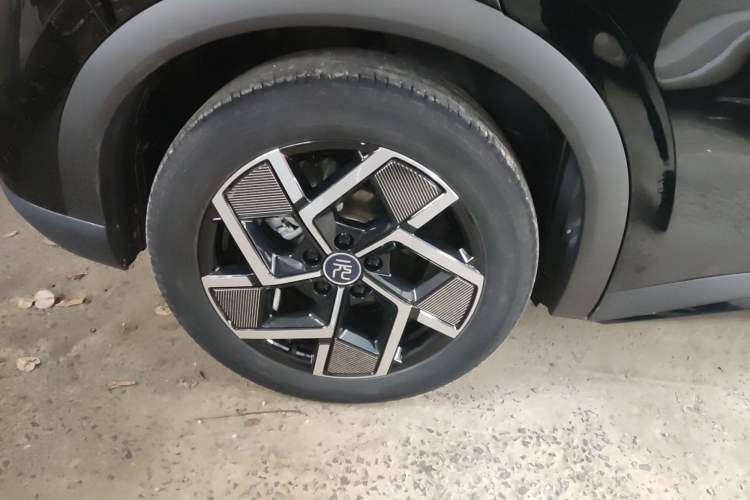 Used BYD Yuan PLUS 2024 Honor Edition 510KM Beyond Model Right Rear Wheel Hub