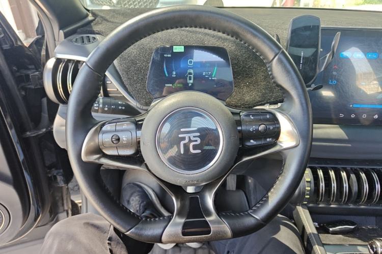 Used BYD Yuan PLUS 2024 Honor Edition 430KM Beyond Model Steering Wheel