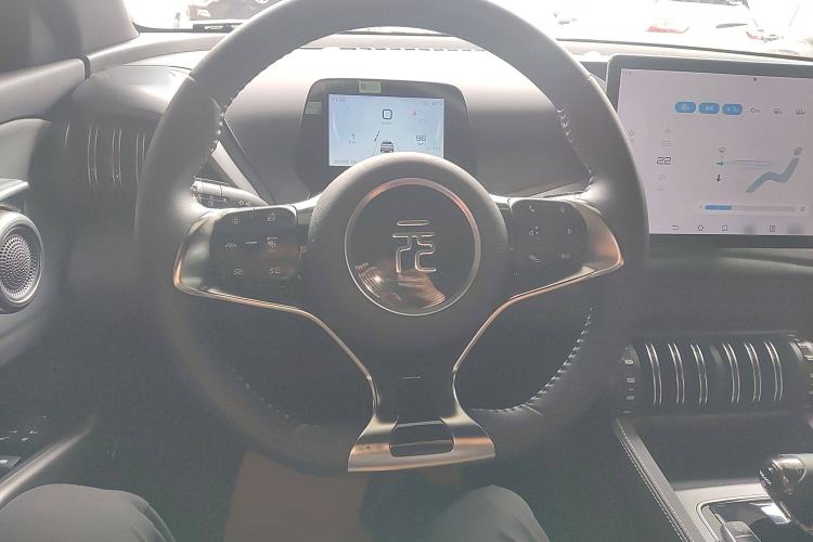Used BYD Yuan PLUS 2024 Honor Edition 510KM Beyond Model Steering Wheel