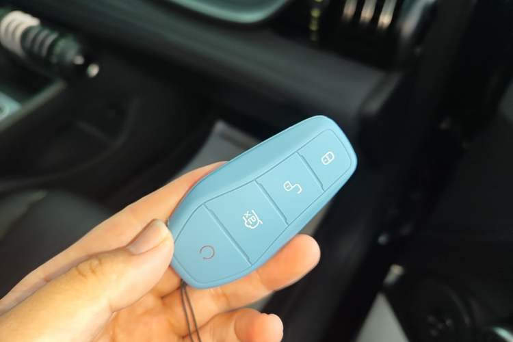 Used BYD Yuan PLUS 2024 Honor Edition 510KM Excellence Model Vehicle Key