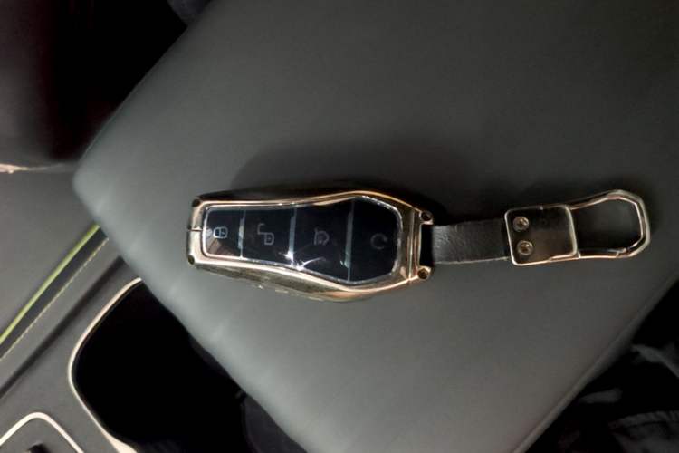 Used BYD Yuan PLUS 2024 Honor Edition 510KM Leading Model Vehicle Key
