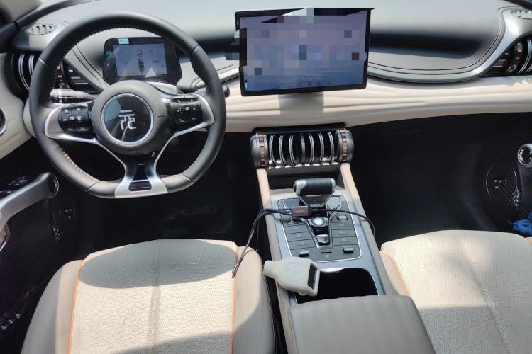 Used BYD Yuan PLUS 2024 Honor Edition 510KM Beyond Model Center Console