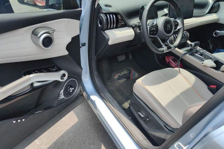 Used BYD Yuan PLUS 2024 Honor Edition 510KM Beyond Model Driver Seat