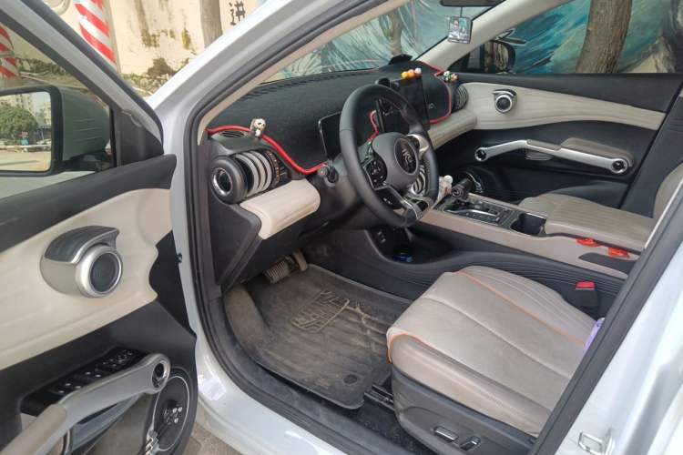 Used BYD Yuan PLUS 2024 Honor Edition 430KM Leading Model Driver Seat