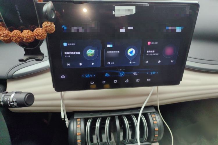 Used BYD Yuan PLUS 2024 Honor Edition 430KM Leading Model Audio And AC Panel
