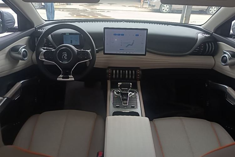 Used BYD Yuan PLUS 2024 Honor Edition 430KM Leading Model Center Console