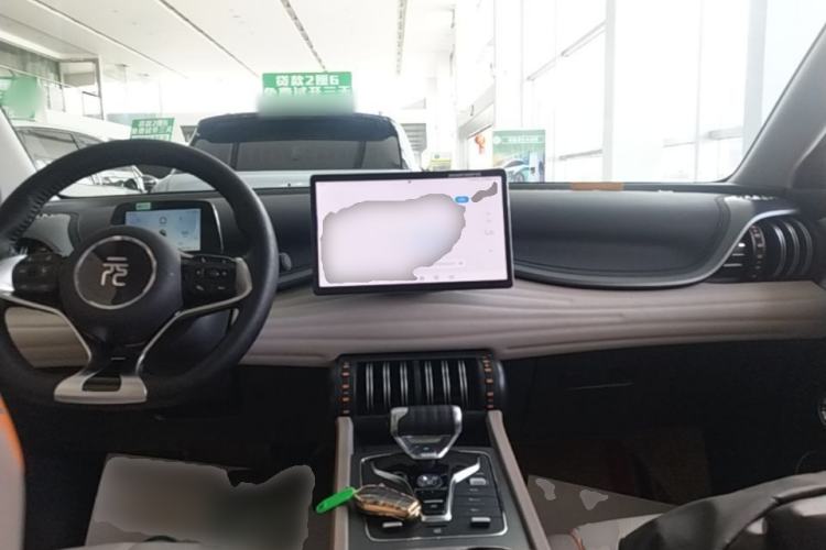 Used BYD Yuan PLUS 2024 Honor Edition 510KM Beyond Model Center Console