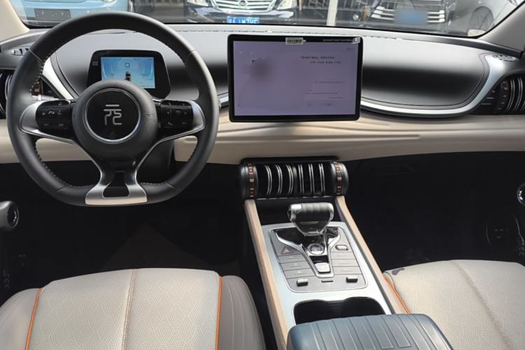 Used BYD Yuan PLUS 2024 Honor Edition 430KM Leading Model Center Console