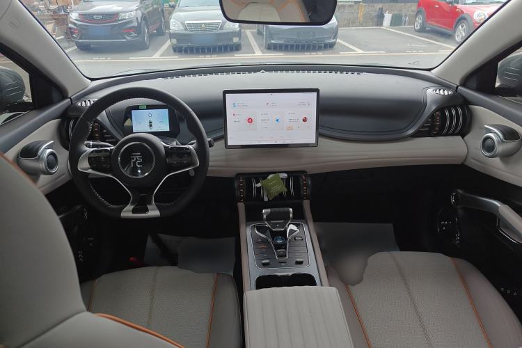 Used BYD Yuan PLUS 2024 Honor Edition 510KM Beyond Model Center Console