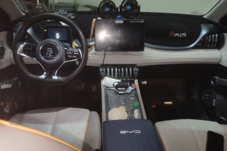 Used BYD Yuan PLUS 2024 Honor Edition 430KM Leading Model Center Console