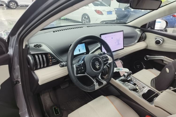 Used BYD Yuan PLUS 2024 Honor Edition 510KM Beyond Model Center Console