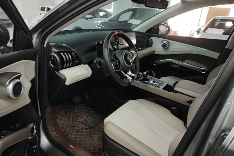 Used BYD Yuan PLUS 2024 Honor Edition 430KM Beyond Model Driver Seat