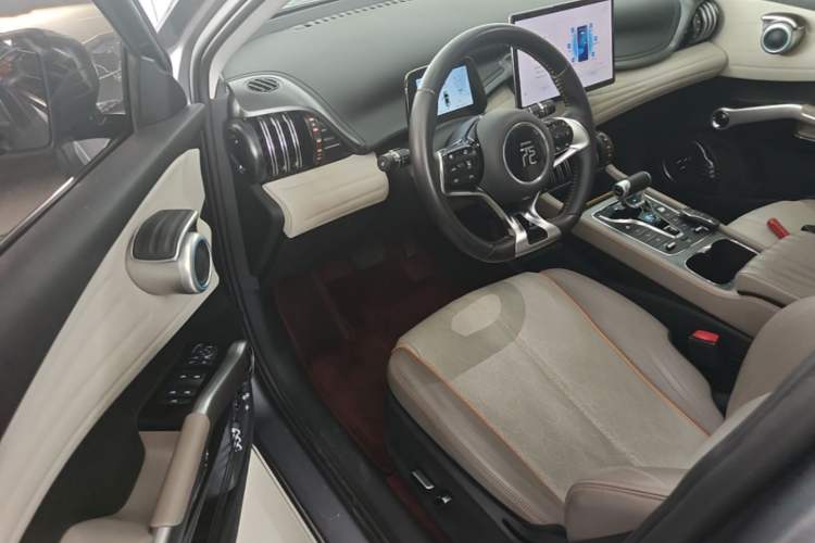 Used BYD Yuan PLUS 2024 Honor Edition 510KM Beyond Model Driver Seat