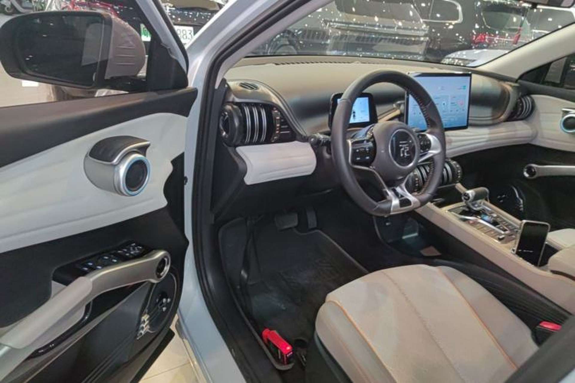Used BYD Yuan PLUS 2024 Honor Edition 510KM Leading Model Driver Seat