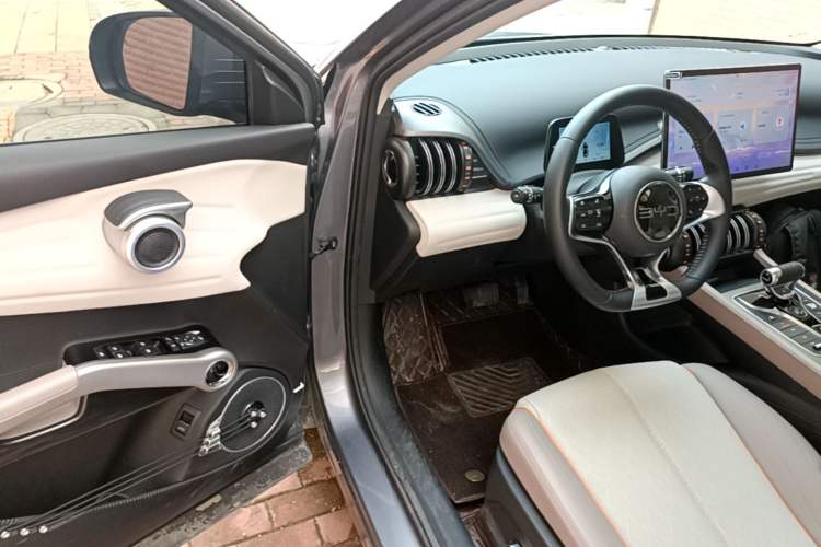 Used BYD Yuan PLUS 2024 Honor Edition 510KM Excellence Model Driver Seat