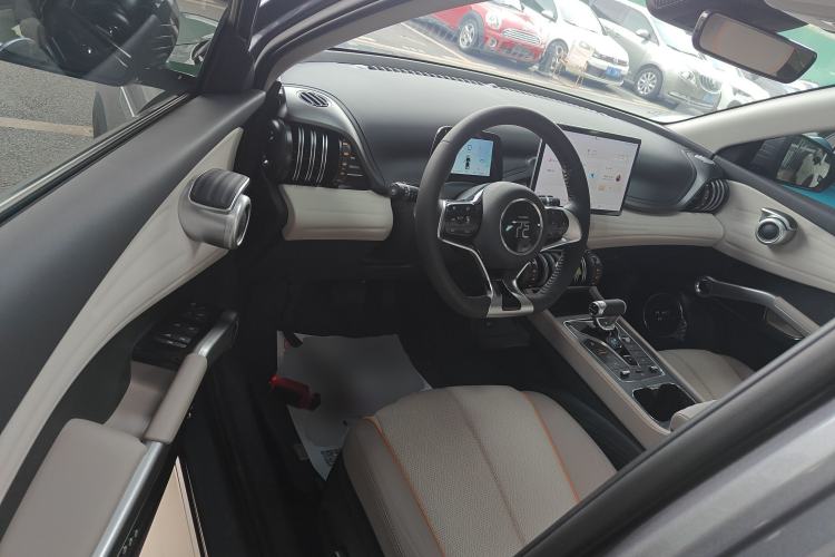 Used BYD Yuan PLUS 2024 Honor Edition 510KM Beyond Model Driver Seat