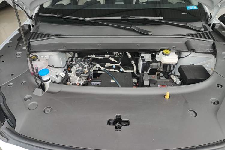 Used BYD Yuan PLUS 2024 Honor Edition 430KM Beyond Model Engine Bay