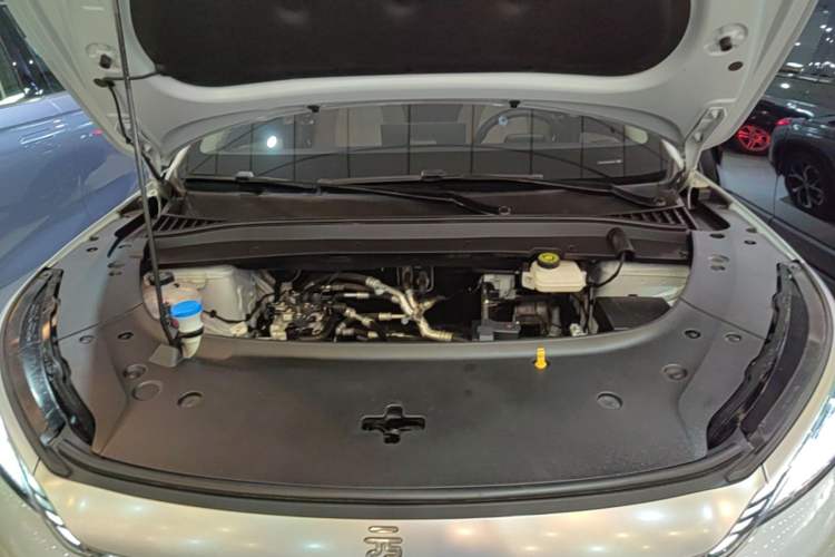 Used BYD Yuan PLUS 2024 Honor Edition 510KM Leading Model Engine Bay