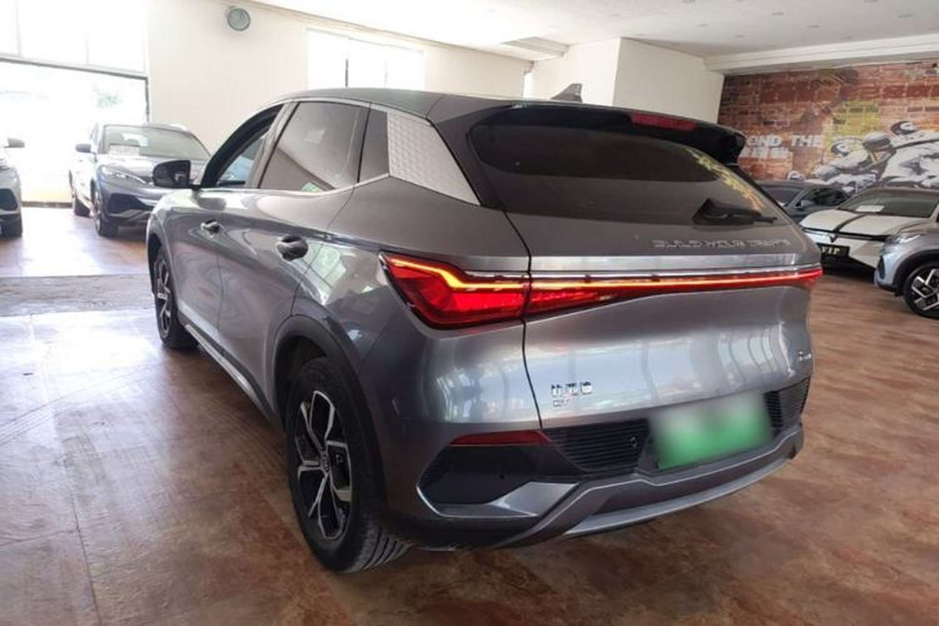 Used BYD Yuan PLUS 2024 Honor Edition 510KM Leading Model Exterior 2