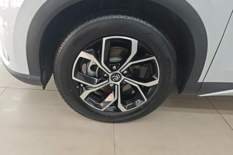 Used BYD Yuan PLUS 2024 Honor Edition 510KM Leading Model Exterior 4