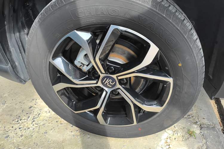 Used BYD Yuan PLUS 2024 Honor Edition 430KM Leading Model Exterior 5