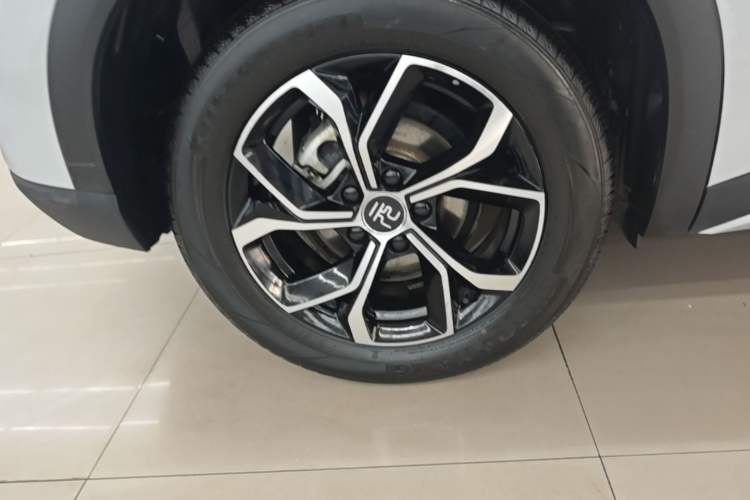 Used BYD Yuan PLUS 2024 Honor Edition 510KM Leading Model Exterior 5