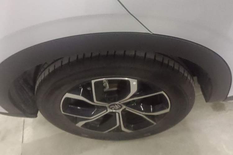 Used BYD Yuan PLUS 2024 Honor Edition 510KM Leading Model Exterior 5