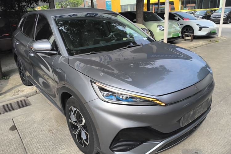 Used BYD Yuan PLUS 2024 Honor Edition 430KM Leading Model Front Right 45 Deg