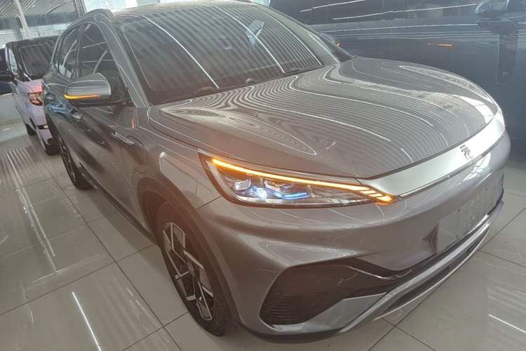 Used BYD Yuan PLUS 2024 Honor Edition 510KM Beyond Model Front Right 45 Deg