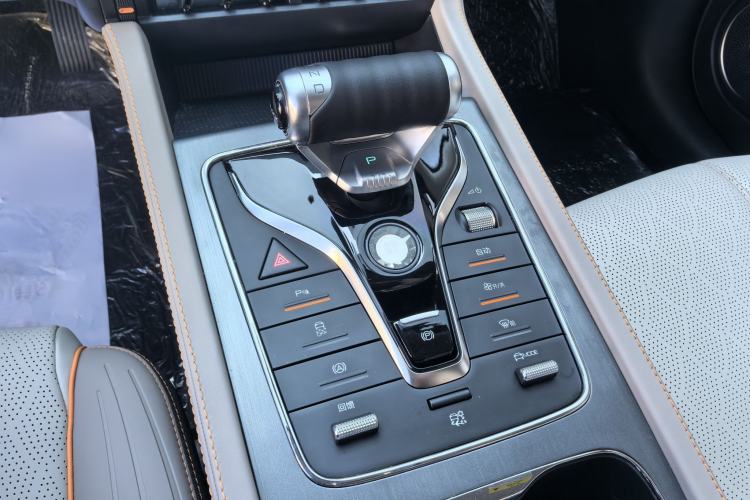 Used BYD Yuan PLUS 2024 Honor Edition 430KM Leading Model Gear Lever