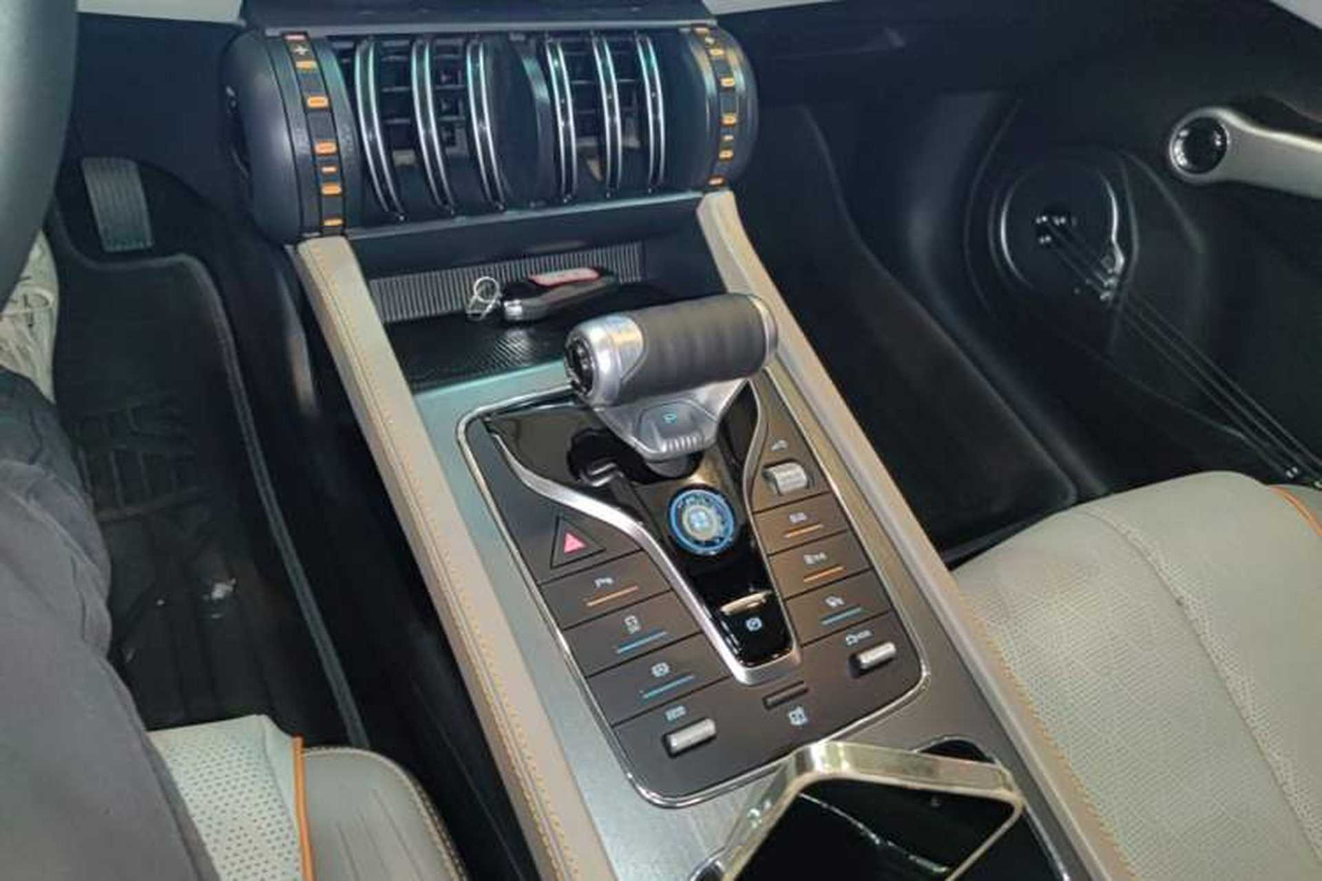 Used BYD Yuan PLUS 2024 Honor Edition 510KM Leading Model Gear Lever