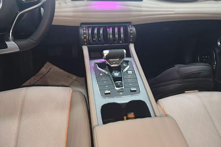 Used BYD Yuan PLUS 2024 Honor Edition 510KM Leading Model Gear Lever