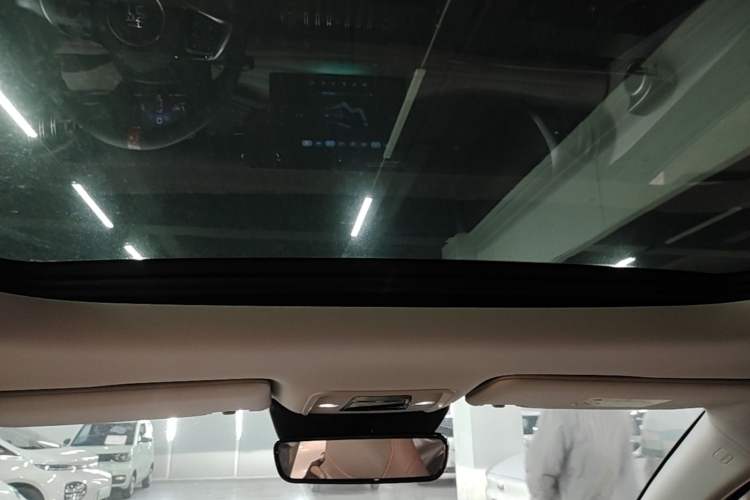 Used BYD Yuan PLUS 2024 Honor Edition 430KM Beyond Model Headliner