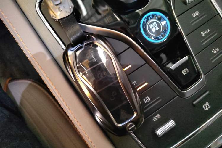 Used BYD Yuan PLUS 2024 Honor Edition 510KM Beyond Model Interior 1