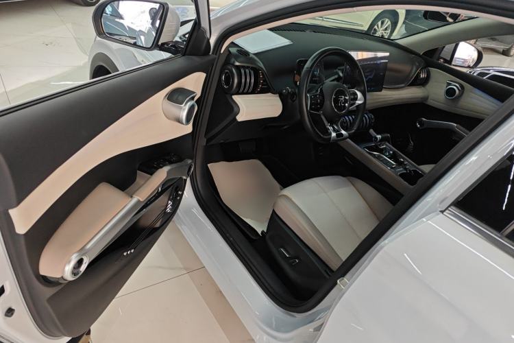 Used BYD Yuan PLUS 2024 Honor Edition 430KM Beyond Model Interior 3
