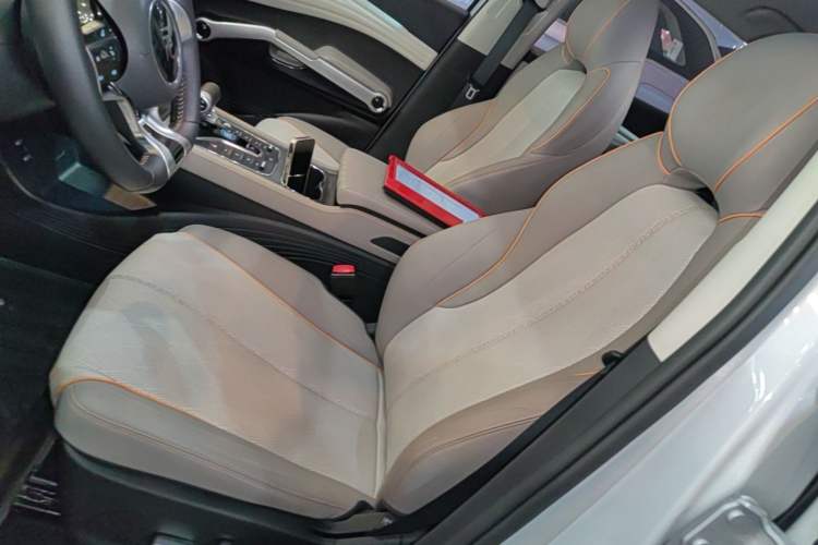 Used BYD Yuan PLUS 2024 Honor Edition 510KM Leading Model Left Front Seat