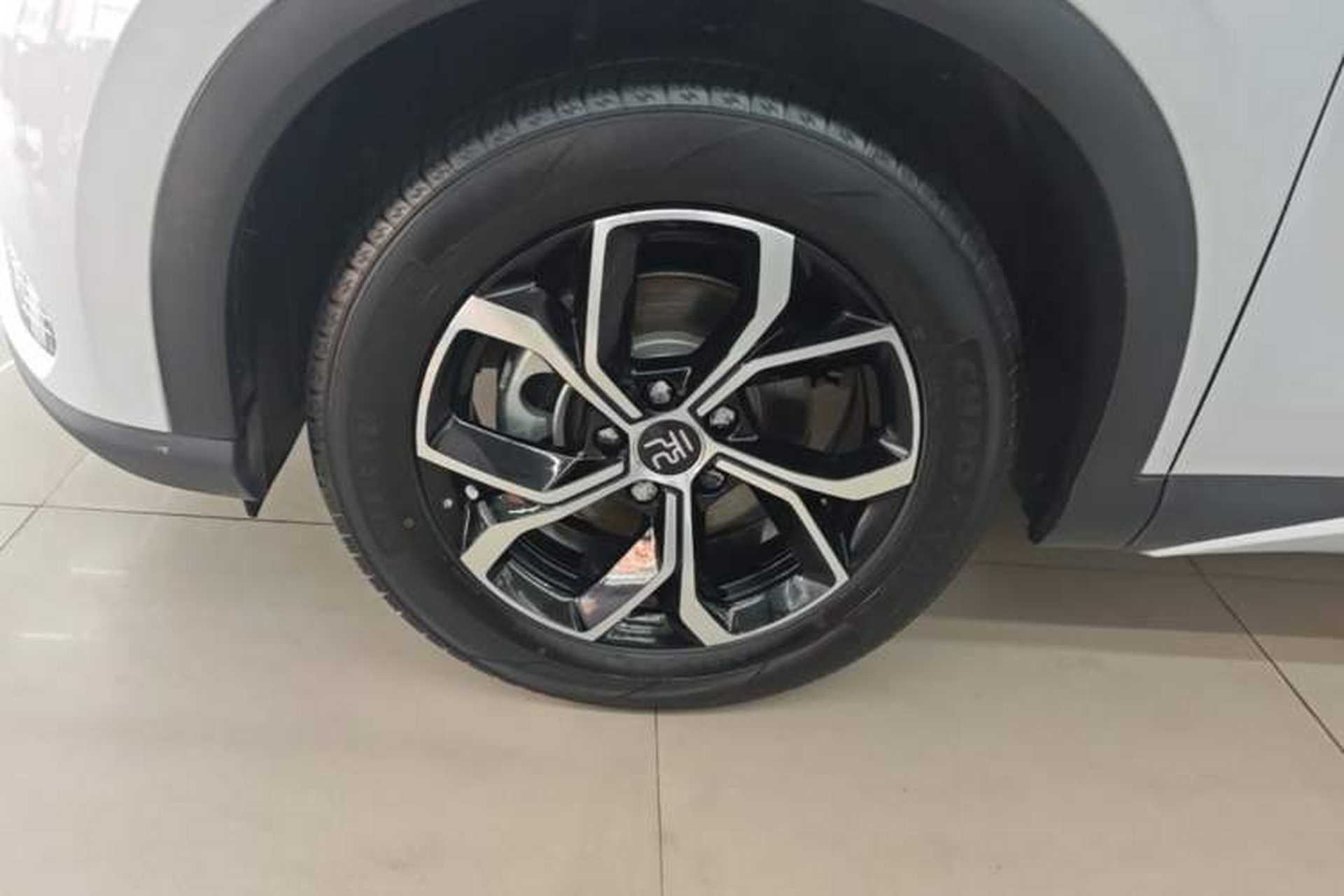 Used BYD Yuan PLUS 2024 Honor Edition 510KM Leading Model Left Front Wheel Hub