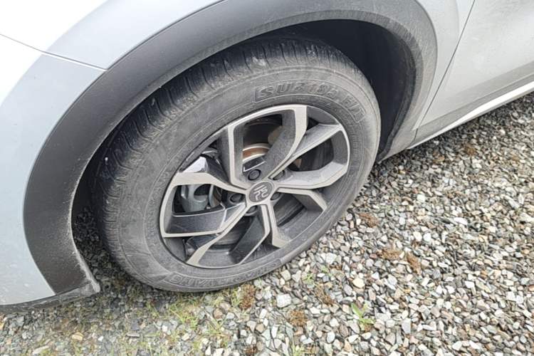 Used BYD Yuan PLUS 2024 Honor Edition 430KM Beyond Model Left Front Wheel Hub