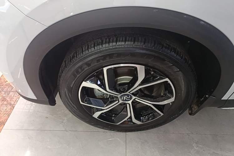 Used BYD Yuan PLUS 2024 Honor Edition 510KM Leading Model Left Front Wheel Hub