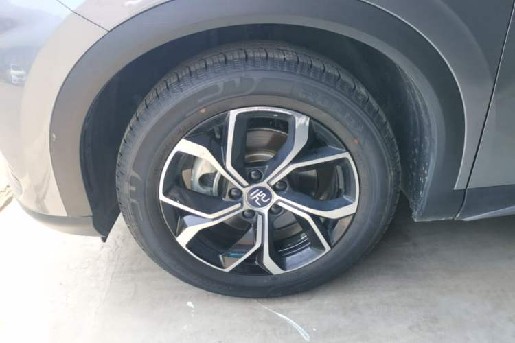 Used BYD Yuan PLUS 2024 Honor Edition 430KM Leading Model Left Front Wheel Hub