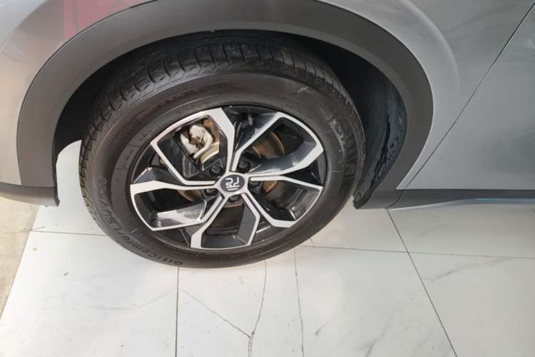 Used BYD Yuan PLUS 2024 Honor Edition 430KM Leading Model Left Front Wheel Hub