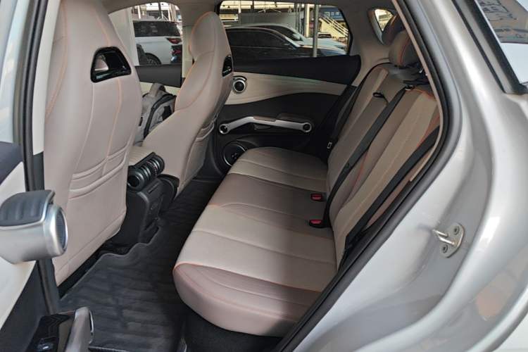 Used BYD Yuan PLUS 2024 Honor Edition 510KM Beyond Model Left Rear Seat