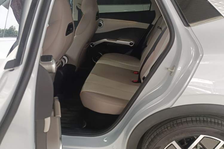Used BYD Yuan PLUS 2024 Honor Edition 510KM Beyond Model Left Rear Seat