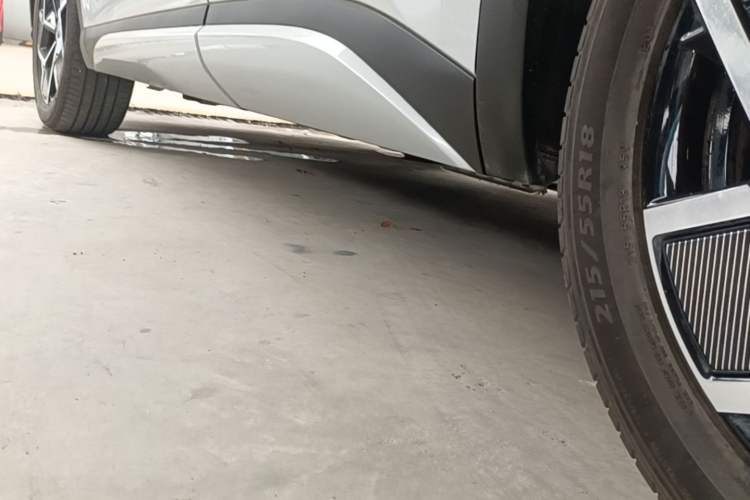 Used BYD Yuan PLUS 2024 Honor Edition 510KM Beyond Model Left Side Sill