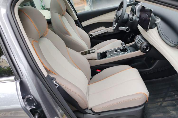 Used BYD Yuan PLUS 2024 Honor Edition 510KM Beyond Model Right Front Seat