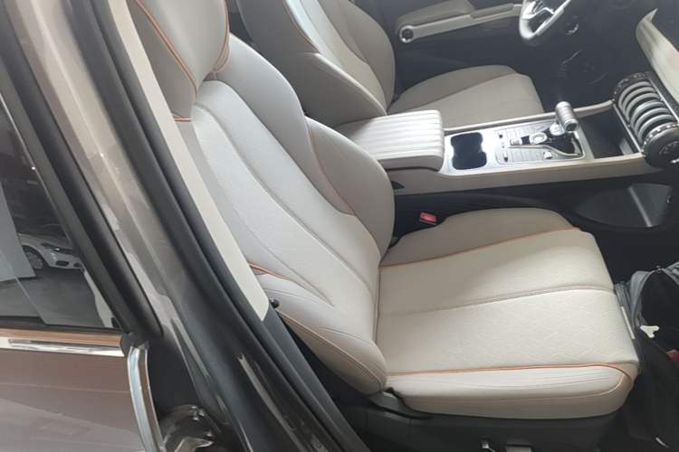 Used BYD Yuan PLUS 2024 Honor Edition 510KM Beyond Model Right Front Seat