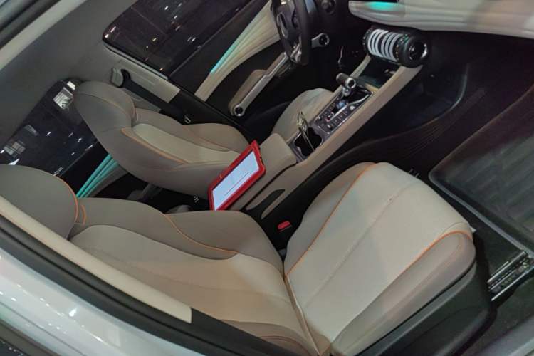 Used BYD Yuan PLUS 2024 Honor Edition 510KM Leading Model Right Front Seat