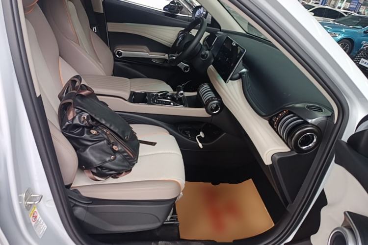 Used BYD Yuan PLUS 2024 Honor Edition 510KM Leading Model Right Front Seat