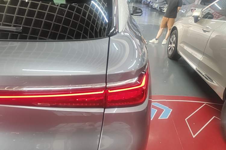 Used BYD Yuan PLUS 2024 Honor Edition 430KM Beyond Model Right Rear Taillight
